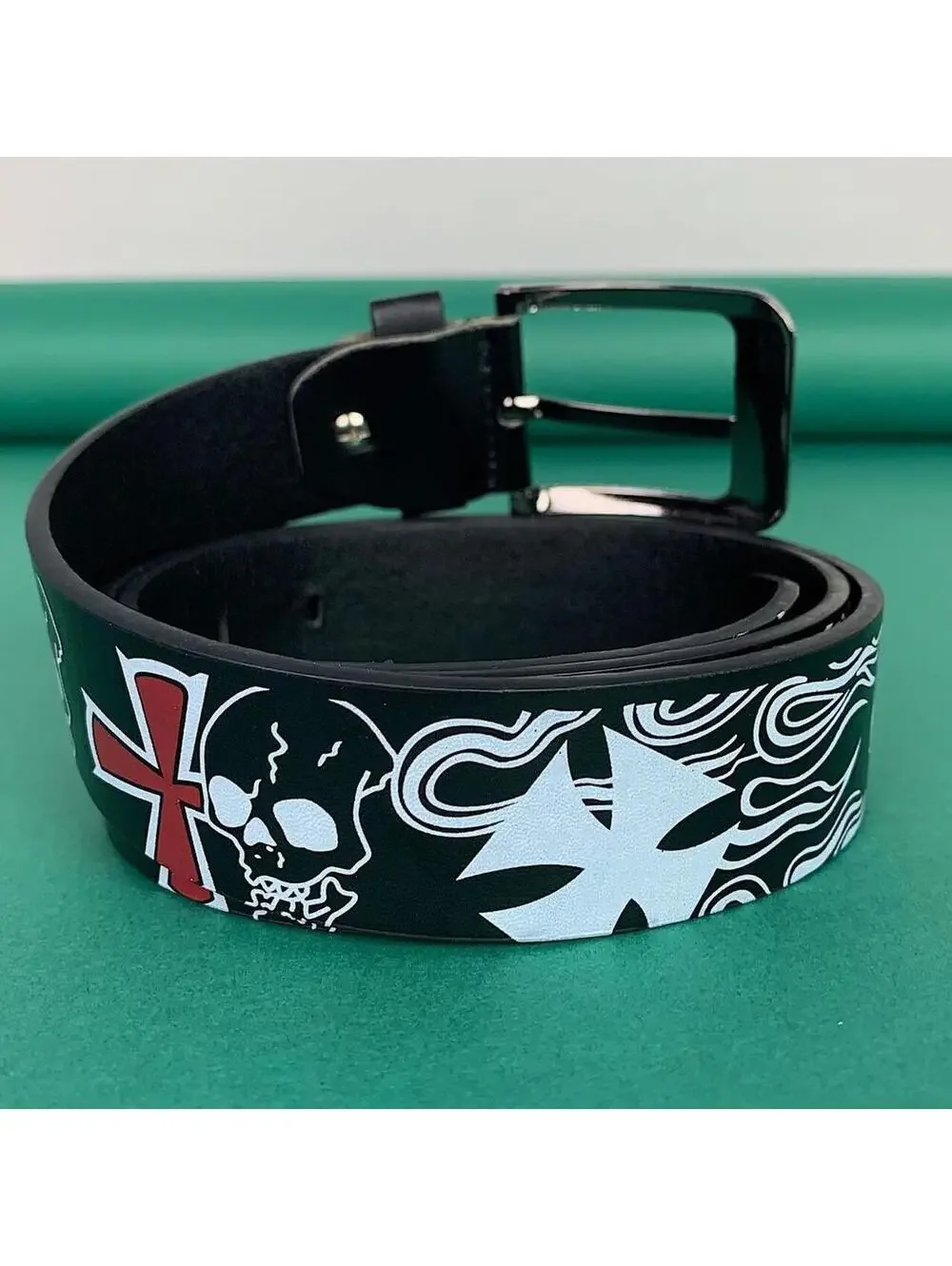 Cyber Vintage Y2k 2000s style skull grunge emo black and silver belt. Fits a 33